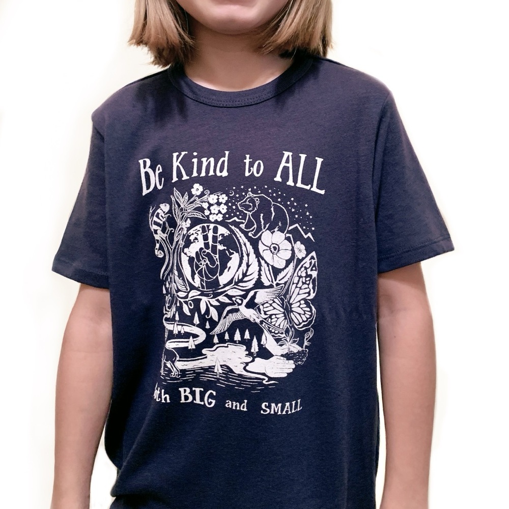 Unique youth t-shirt!  Handprinted+kind message💕